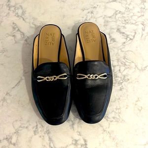 Black horsebit mules